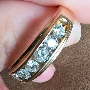 Men's 10k yellow gold 0.97 cttw channel set natural diamond ring